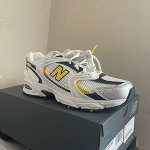 New Balance 530